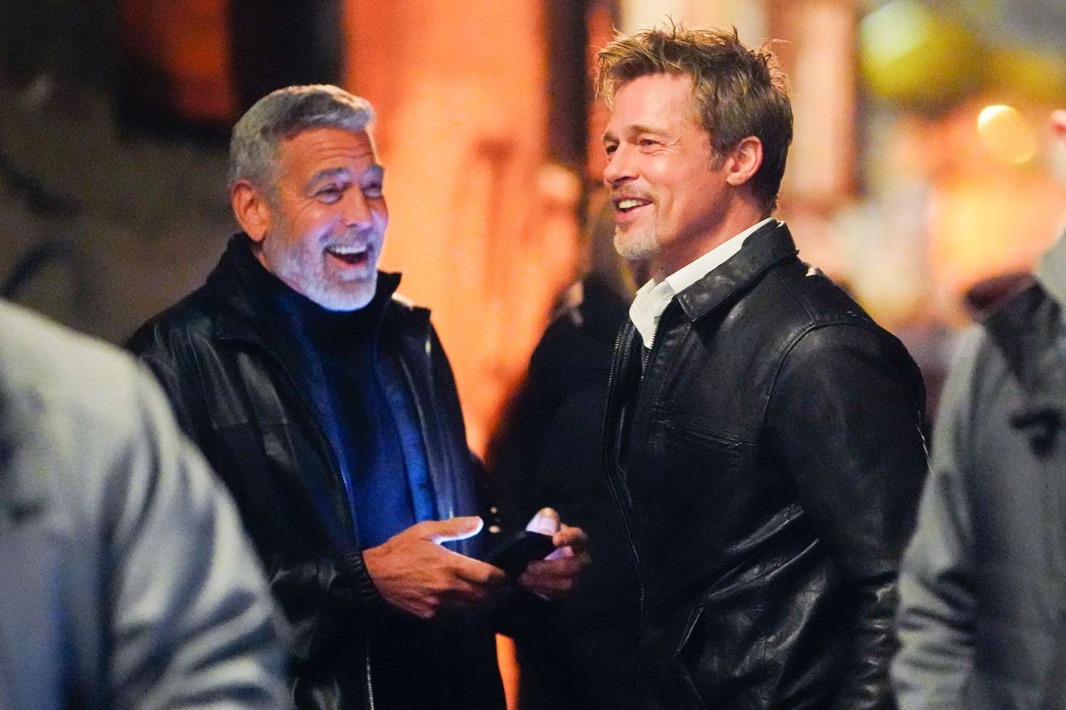Голливудские кинозвезды Брэд Питт и Джордж Клуни вместе снимутся в новом фильме «Волки»